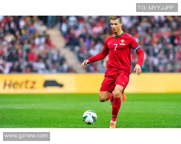 足球明星的高清影像艺术作品展现他们的魅力与风采