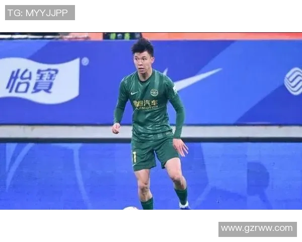 中国国足最新集训名单公布球员阵容与战术分析引发热议